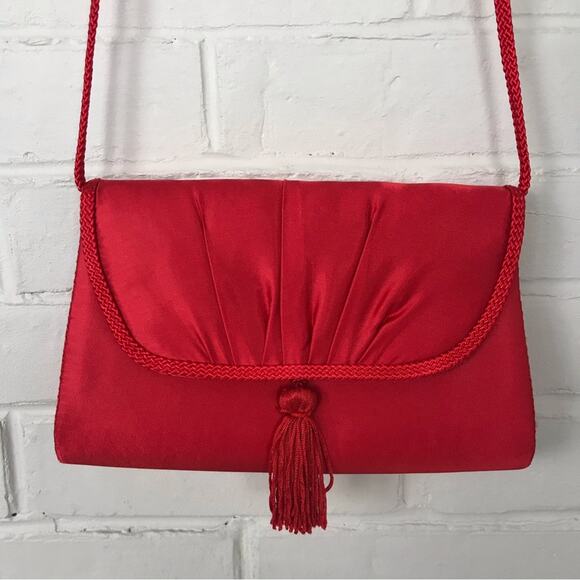 Vintage La Regale Red Satin Crossbody Tassel Bag - Picture 12 of 14